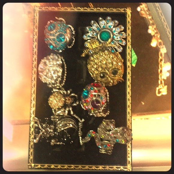 FUN RING’S - Picture 1 of 2